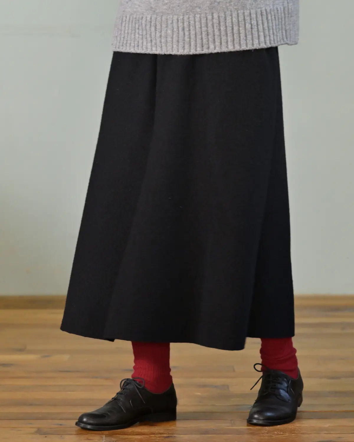 おなかをつつむ のびるニットロングスカート あったかウール