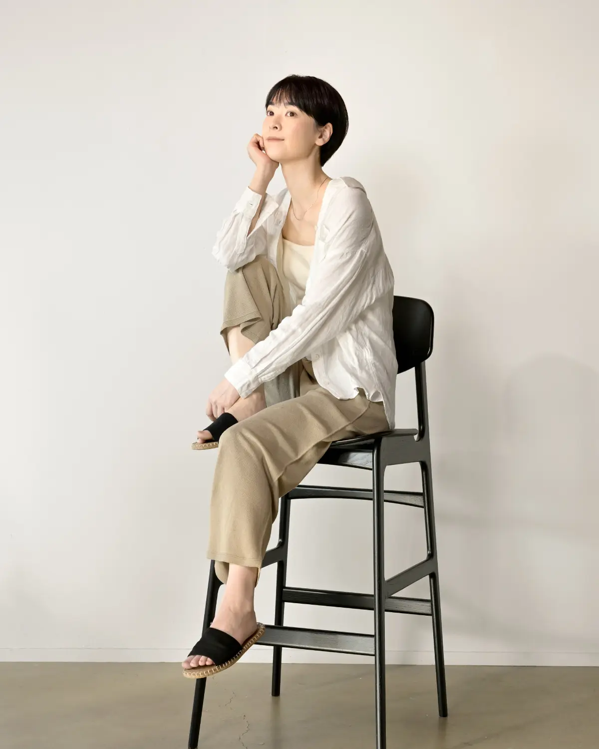 おなかをつつむ / のびるニットパンツ ワイドタイプ 綿麻